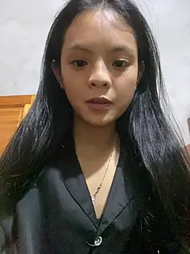 Snapshot of tenten110 chatting on 02/07/26, 02:03 tenten110 online show from 02/07/26, 02:03