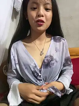 Snapshot of tenten110 chatting on 02/24/26, 01:01 tenten110 online show from 02/24/26, 01:01