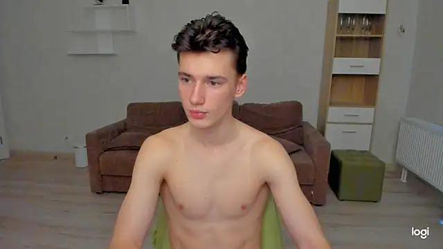 Max foks  online show from 04/21/26, 06:09