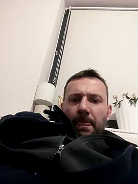 defaktor online show from 02/17/26, 04:15