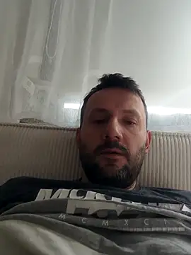 defaktor online show from 04/03/26, 09:38