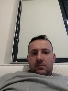 defaktor online show from 03/08/26, 04:32