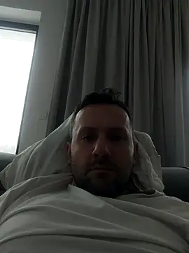 defaktor online show from 02/15/26, 02:16