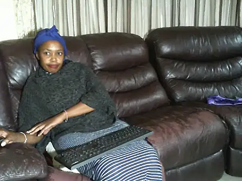 Caramel-Diva online show from 03/15/26, 06:59