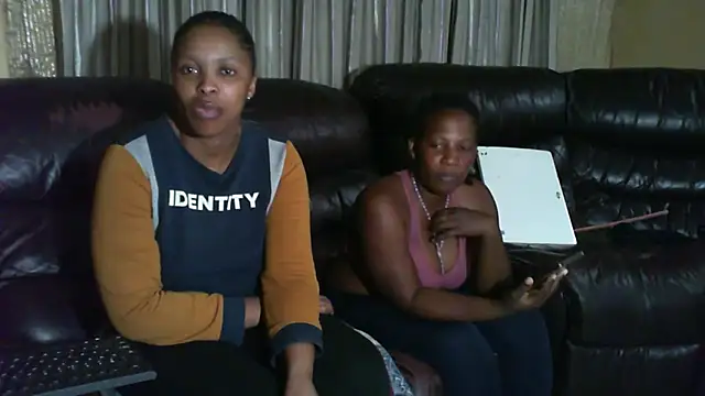 Caramel-Diva online show from 04/05/26, 06:47