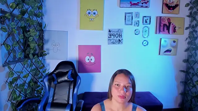 Juli W online show from 02/15/26, 03:00