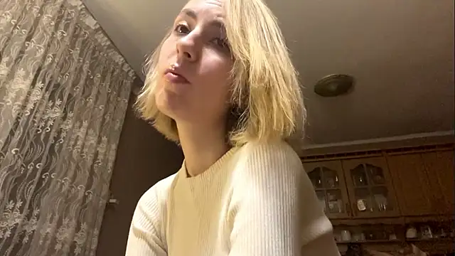 CharmingBlonde online show from 02/19/26, 06:16