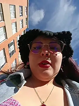 Yulska online show from 04/02/26, 08:59