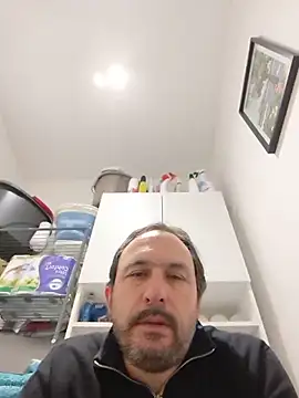 Luluberlu04 online show from 05/13/26, 03:46