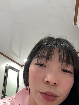 cuty lusy online show from 02/22/26, 09:00