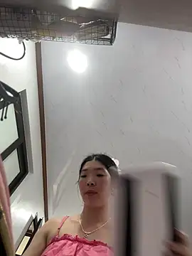 cuty lusy online show from 04/01/26, 02:24