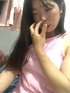 Snapshot of cuty_lusy chatting on 06/05/26, 11:54 cuty lusy online show from 06/05/26, 11:54