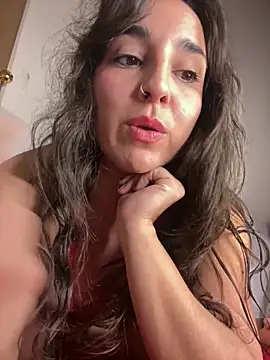 Latinaelisa online show from 05/15/26, 03:48