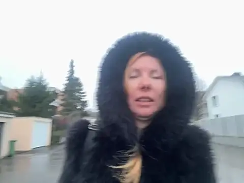 Snapshot of JenyJanys chatting on 02/11/26, 06:57 JenyJanys online show from 02/11/26, 06:57