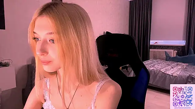 Snapshot of TaliCaan chatting on 02/27/26, 12:16 TaliCaan online show from 02/27/26, 12:16