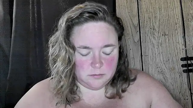 ladylynn13 online show from 05/24/26, 03:34