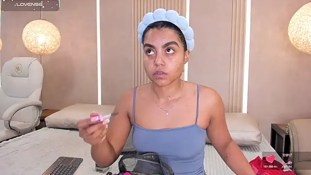 eva lain online show from 05/06/26, 11:36