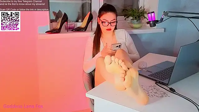 GoddessLanaFox online show from 03/04/26, 07:10