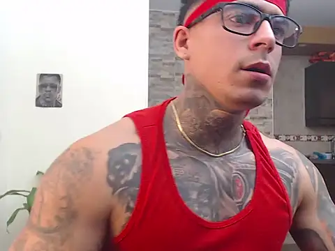 maxstrom111 online show from 02/12/26, 02:06