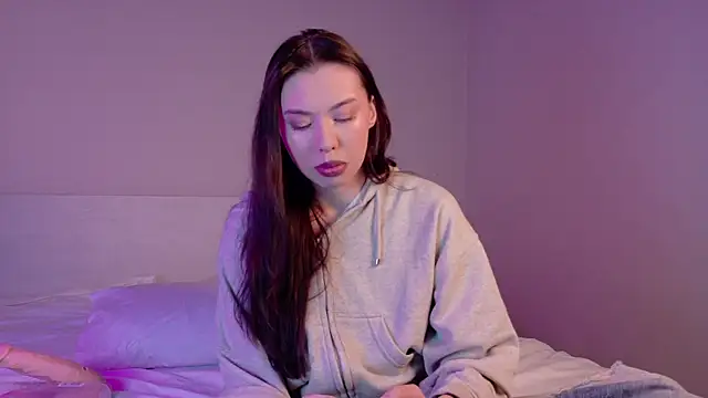 gwenonl1ne online show from 04/02/26, 01:29