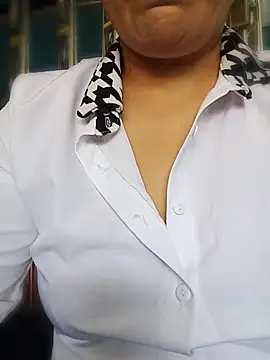 Lindagirlcum online show from 04/21/26, 04:13