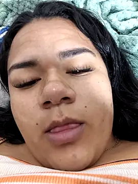 lumi bellx online show from 03/01/26, 08:09