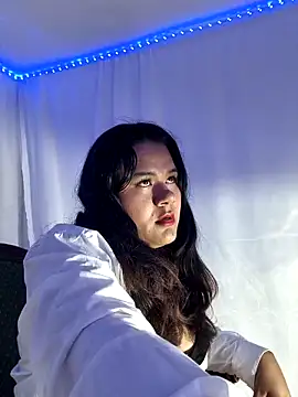 lumi bellx online show from 02/11/26, 02:00