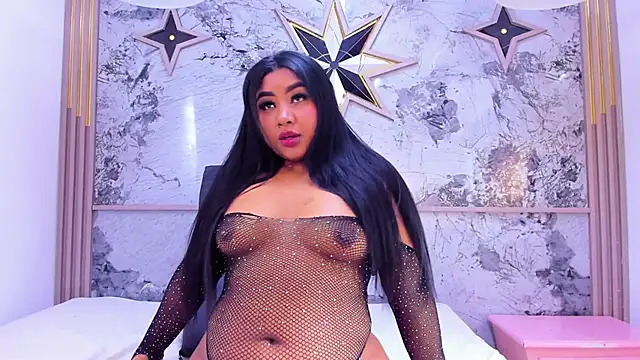 Snapshot of DaphneBlack chatting on 02/11/26, 04:34 DaphneBlack online show from 02/11/26, 04:34