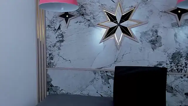 Snapshot of DaphneBlack chatting on 02/25/26, 03:18 DaphneBlack online show from 02/25/26, 03:18