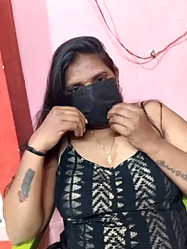 Snapshot of Tamil_uma_69 chatting on 02/23/26, 12:06 Tamil uma 69 online show from 02/23/26, 12:06