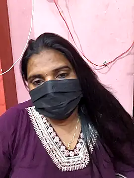 Snapshot of Tamil_uma_69 chatting on 02/22/26, 07:15 Tamil uma 69 online show from 02/22/26, 07:15