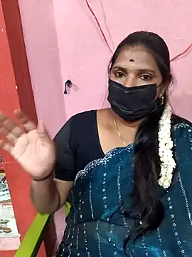 Snapshot of Tamil_uma_69 chatting on 02/26/26, 02:11 Tamil uma 69 online show from 02/26/26, 02:11