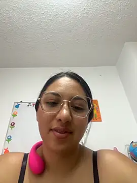 Victoria Lusty online show from 04/07/26, 09:38