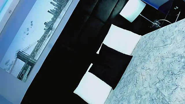Daniiela Foxx online show from 07/11/26, 01:00