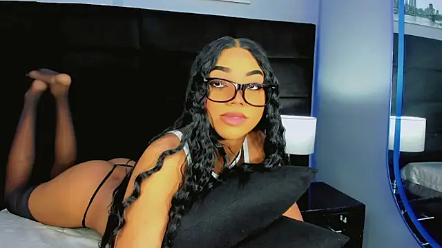 Daniiela Foxx online show from 06/20/26, 01:05
