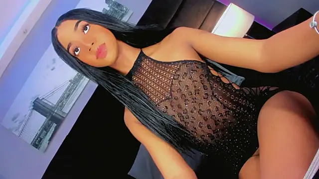 Daniiela Foxx online show from 05/19/26, 12:56