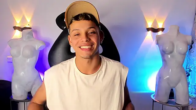 Snapshot of Gael_zambrano chatting on 02/24/26, 11:49 Gael zambrano online show from 02/24/26, 11:49