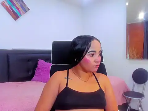  zara rosse online show from 03/14/26, 03:45