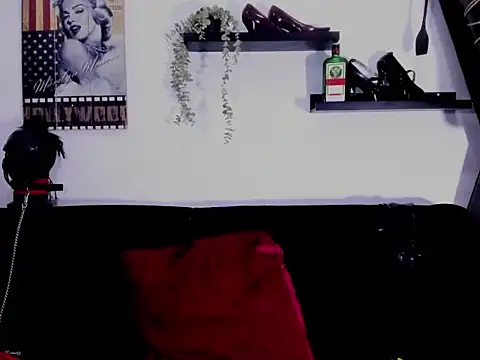  zara rosse online show from 04/15/26, 09:15