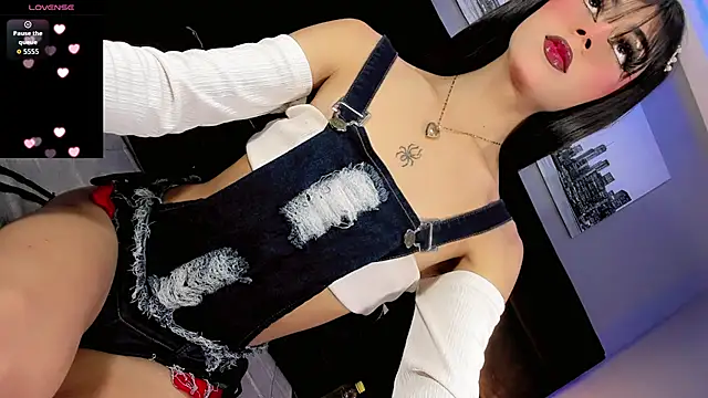 CuteMiaaa online show from 04/30/26, 09:08