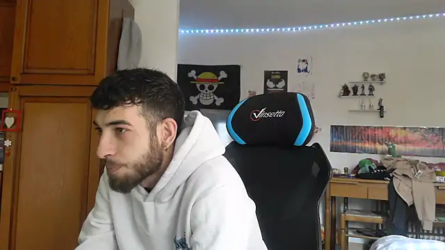 Snapshot of maestroboris95 chatting on 02/25/26, 12:27 maestroboris95 online show from 02/25/26, 12:27