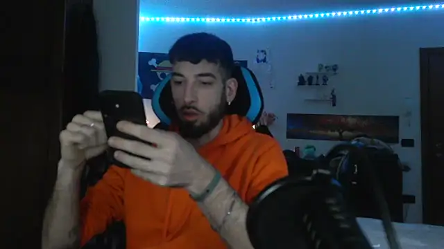 Snapshot of maestroboris95 chatting on 02/14/26, 03:01 maestroboris95 online show from 02/14/26, 03:01