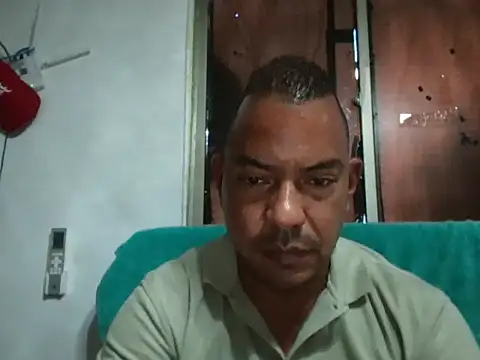 Quillero18 online show from 02/23/26, 03:23