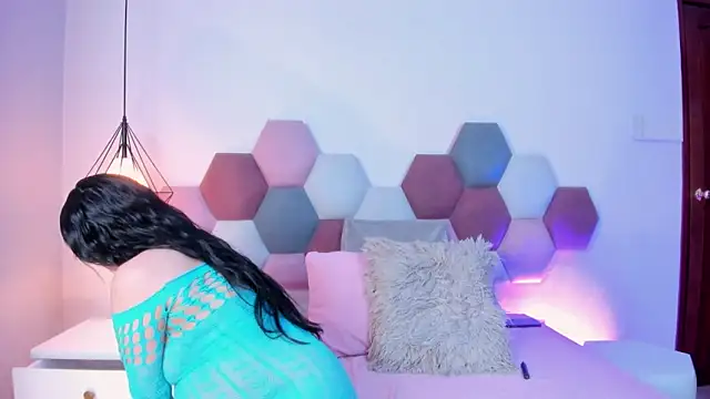 Snapshot of ValeriaBlythe chatting on 02/20/26, 11:34 ValeriaBlythe online show from 02/20/26, 11:34