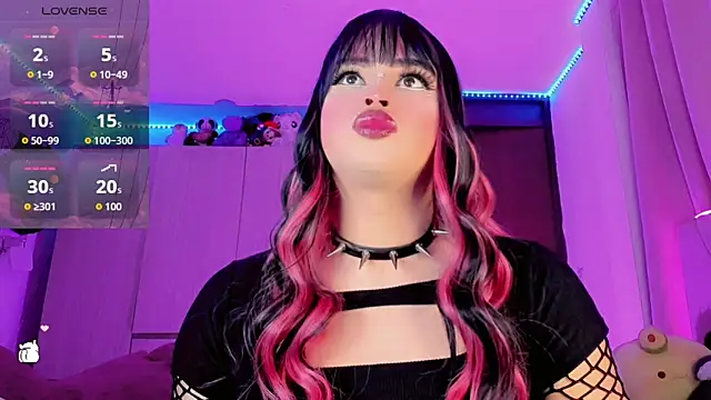 Snapshot of Danna_xz chatting on 02/25/26, 04:51 Danna xz online show from 02/25/26, 04:51