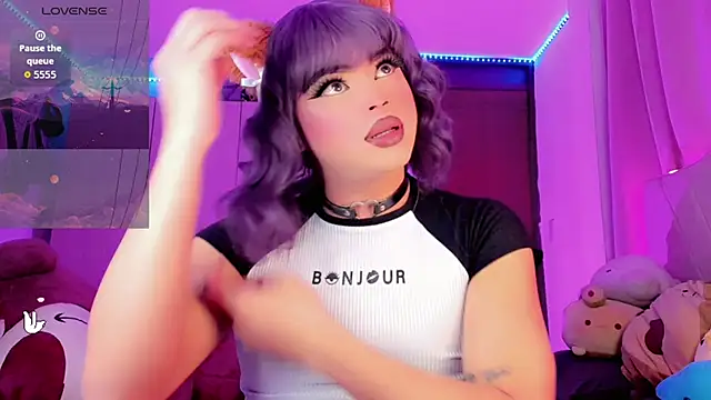 Snapshot of Danna_xz chatting on 02/15/26, 07:13 Danna xz online show from 02/15/26, 07:13