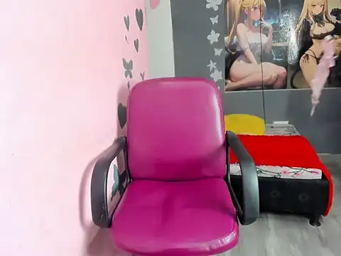 Luna white1 online show from 03/06/26, 07:53