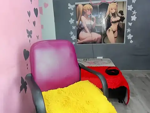 Luna white1 online show from 03/08/26, 02:04