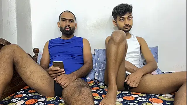 DesiDaddyandSon online show from 07/01/26, 02:12