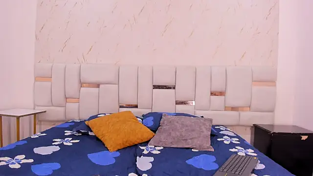 hermione brown online show from 02/25/26, 08:19